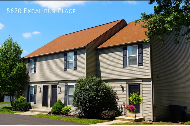 Building Photo - 5620 Excalibur Pl