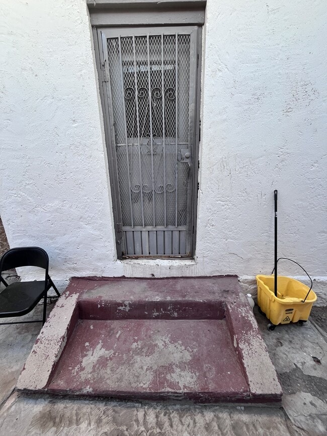 Photo - 1309 Yandell Dr