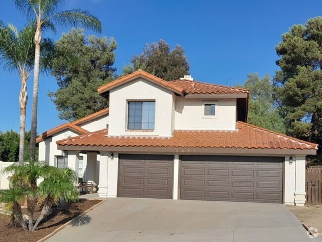 Building Photo - Move in Ready Rancho del Oro Home!