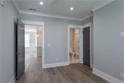 Photo - 6 Sanctuary Ct