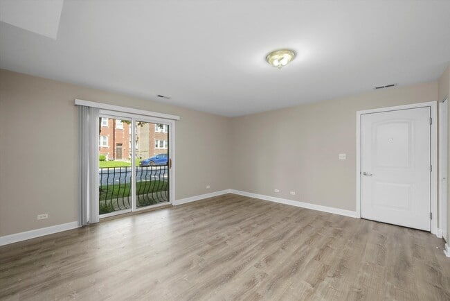 Photo - 3423 Ridgeland Ave Unit 101