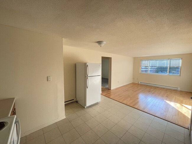 Photo - 181 Loudon Rd Unit 308