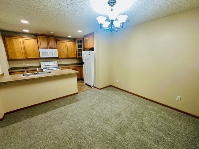 Photo - Updated Colonial 3 Bedroom Townhome with N...