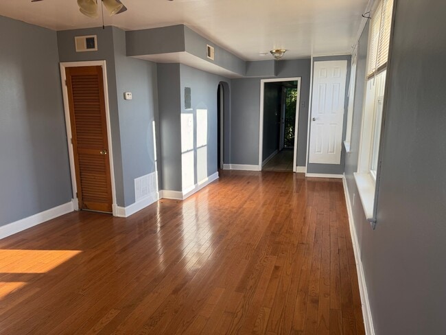Photo - 101 Galveston Pl SW Unit 4