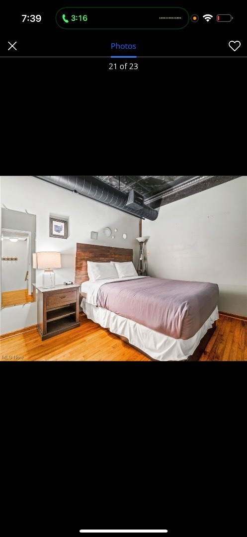 Photo - 408 W St Clair Ave