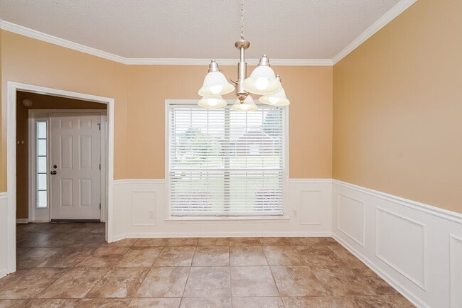 Photo - 5505 Leighaven Way