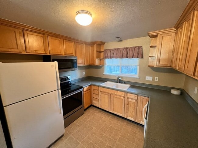 Photo - <b> Two Bedroom Duplex by Sparks High School<br><br>