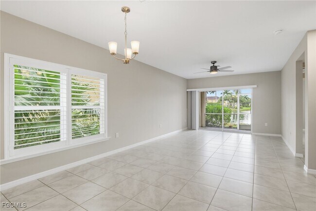 Photo - 3760 Crofton Court