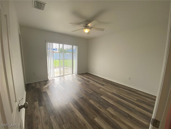 Photo - 1027 SE 11th St