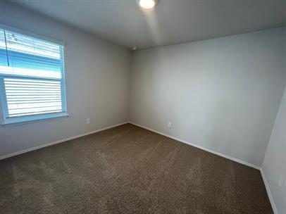 235 Frogmore Lp