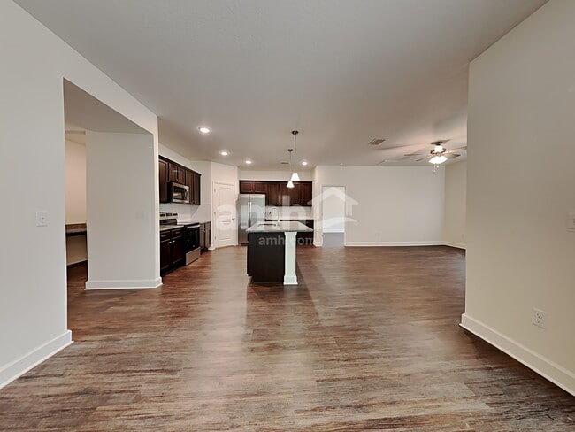 Photo - 1094 Tan Tara Trl