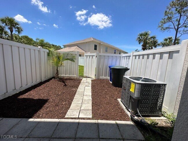 Photo - 3627 Pine Oak Cir