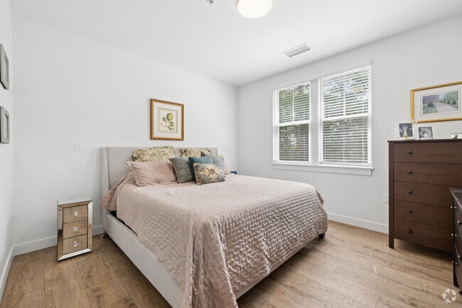 2BR, 2BA - 1,493SF - Bedroom