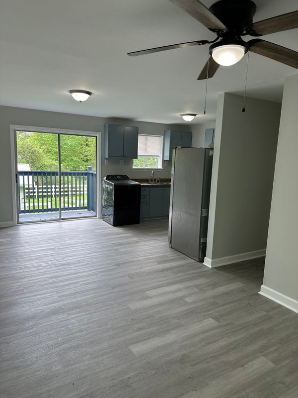 Photo - 15260 Sam George Rd