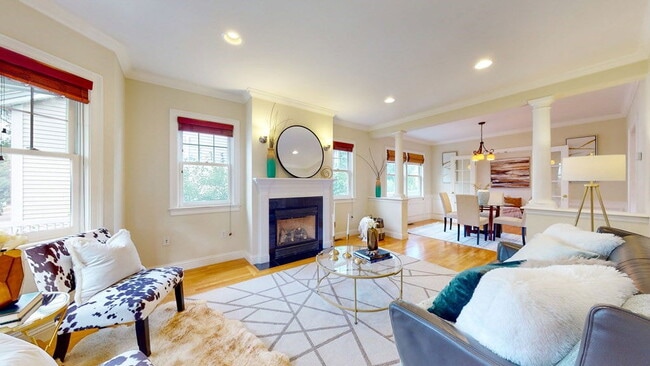 Photo - 161 Pearl St