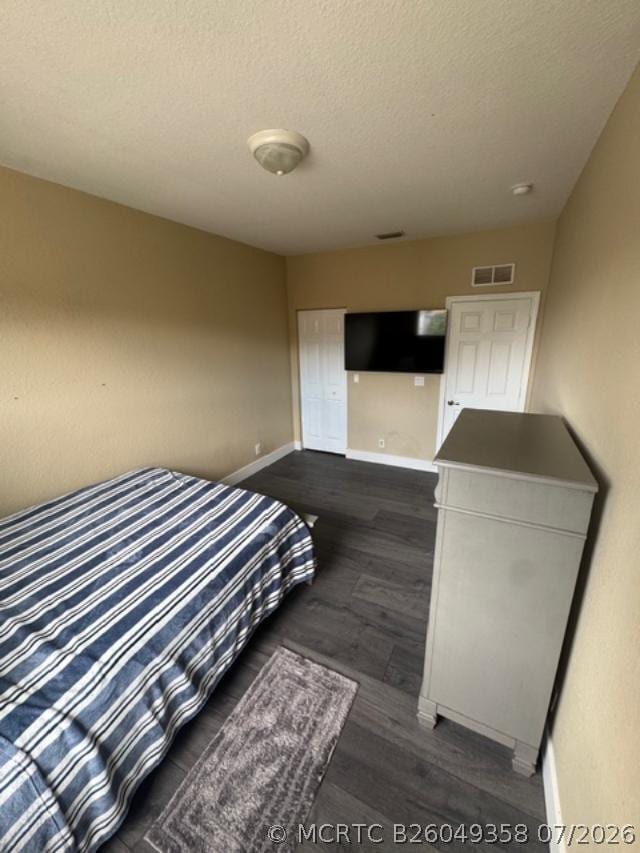 Photo - 1033 Grove Park Cir