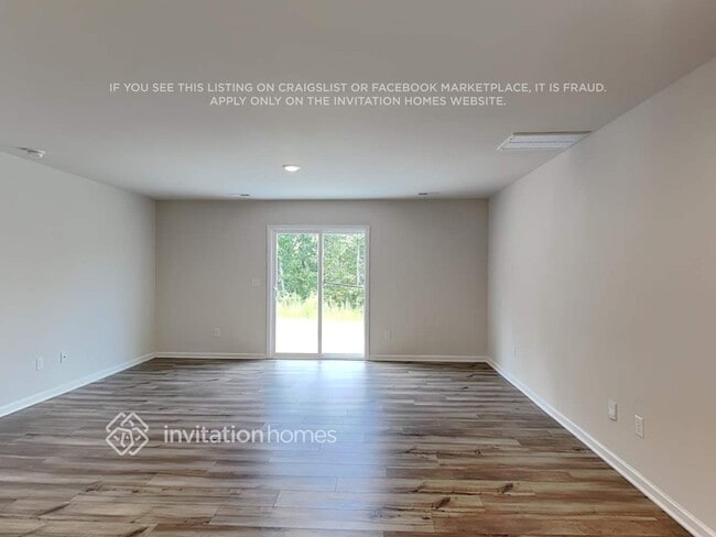 Photo - 7220 Olive Coast St