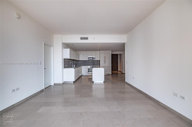 Photo - 88 SW 7th St Condo Unit 1004