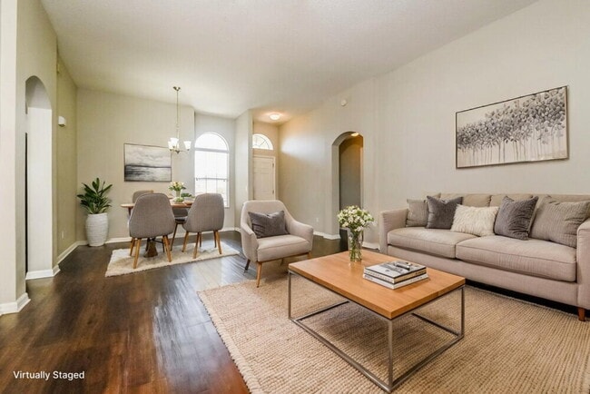 Photo - 12845 Longcrest Dr