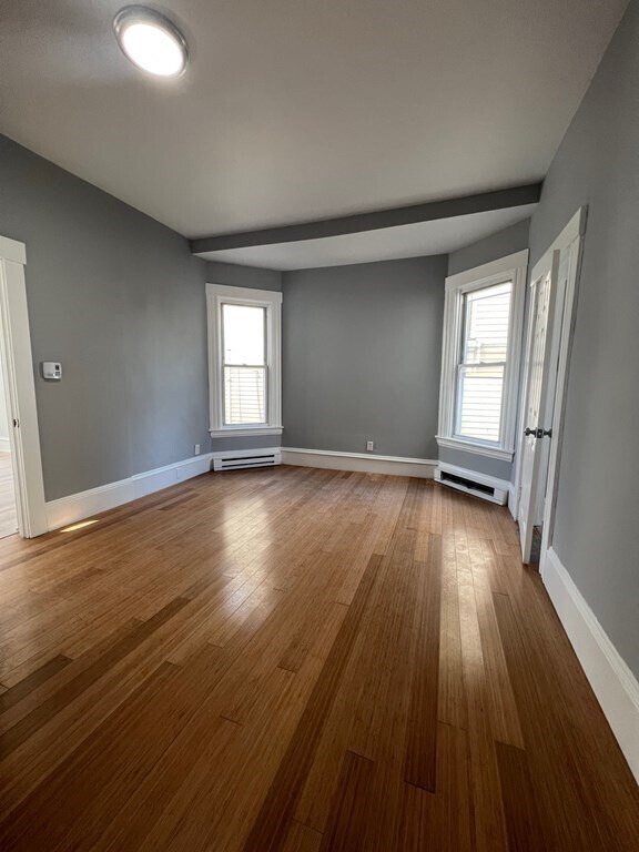 Photo - 72 Bloomingdale St Apartments Unit 1