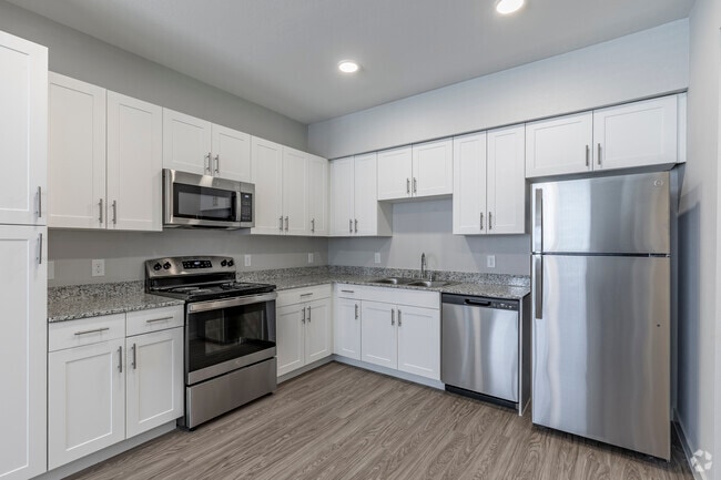 Photo - Greenline North