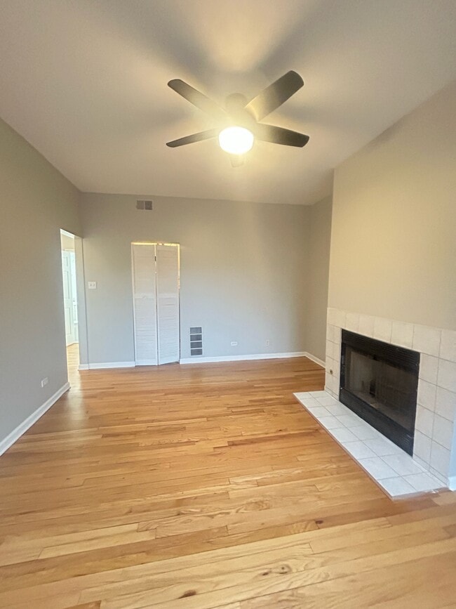 Photo - 5146 S King Dr