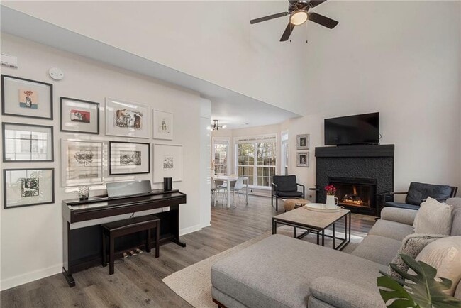 Photo - 3572 Avensong Village Cir