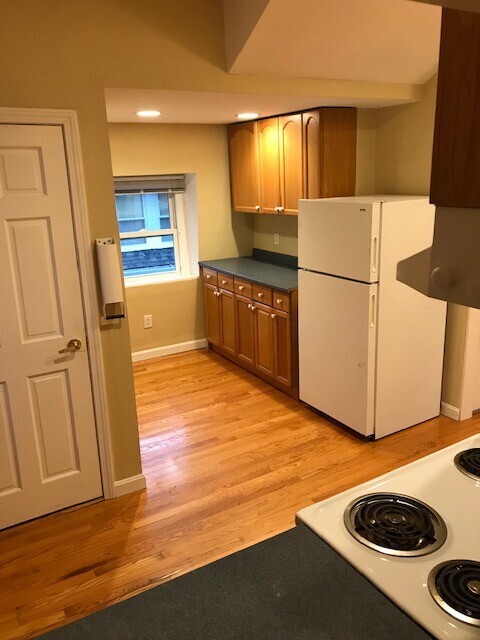 Photo - 24 Henderson St (Arlington, MA)