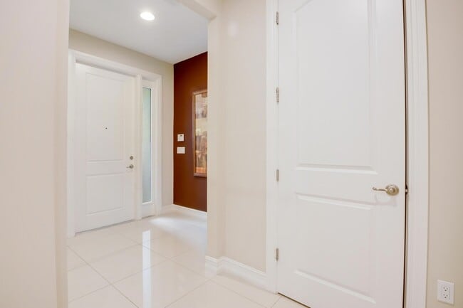 Photo - 10222 Akenside Dr