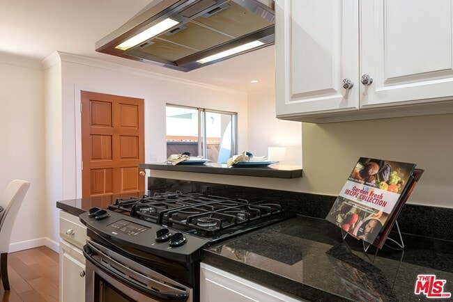 Photo - 922 16th St Unidad 922 16th St.  3