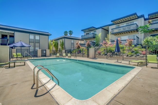 Primary Photo - Vista Terrace Apartments