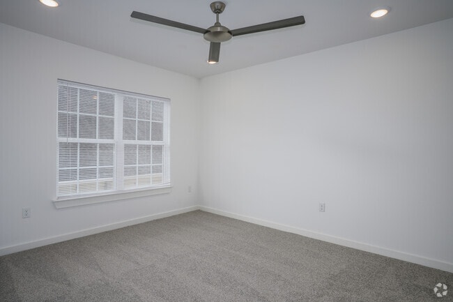 2BR, 2BA - 1,058SF - Second Bedroom