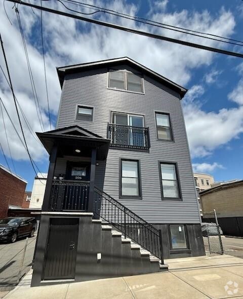 Building Photo - 106 Jersey St Rental
