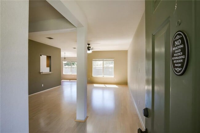 Photo - 4003 Mayfield Cave Trail