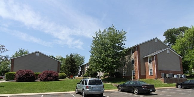 Photo - Academy Hill