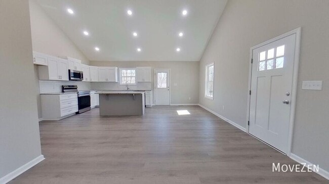 Photo - 215 Agner Ln
