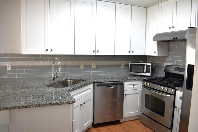 Photo - 2722 Albion Farm Way