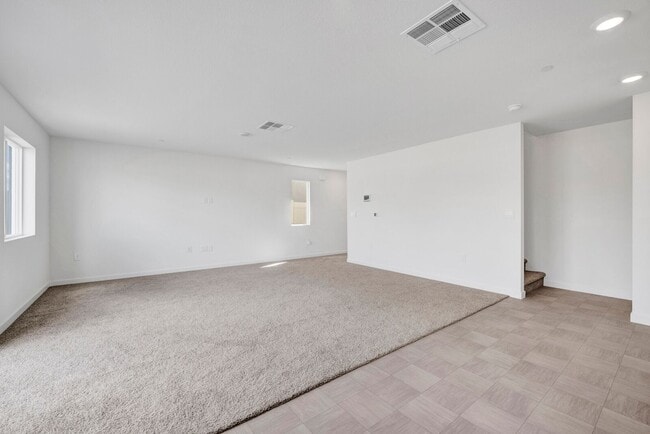 Photo - 7725 Forestdale Wy