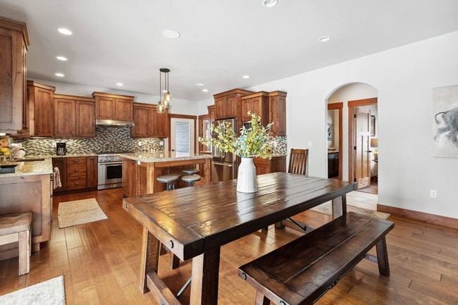 Photo - 14 Glacier Cir