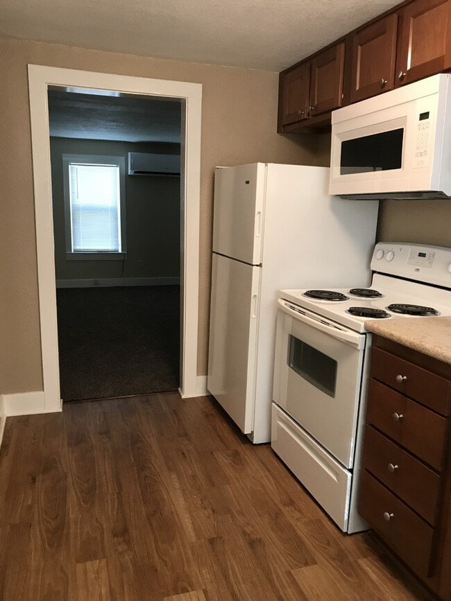 Photo - 621 Bluemont Ave Unit A