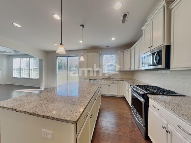 10075 Fox Trotter Ln