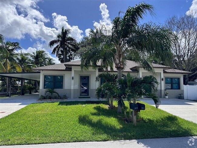 Building Photo - 2886 SW 17th St Rental