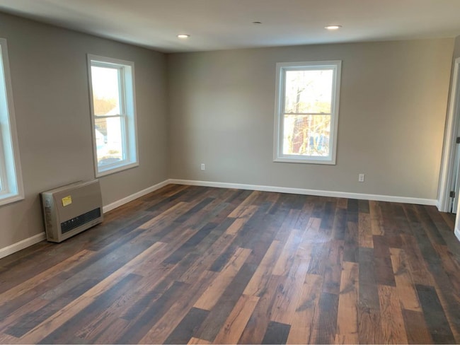 Photo - 8 College Ave Unit 2