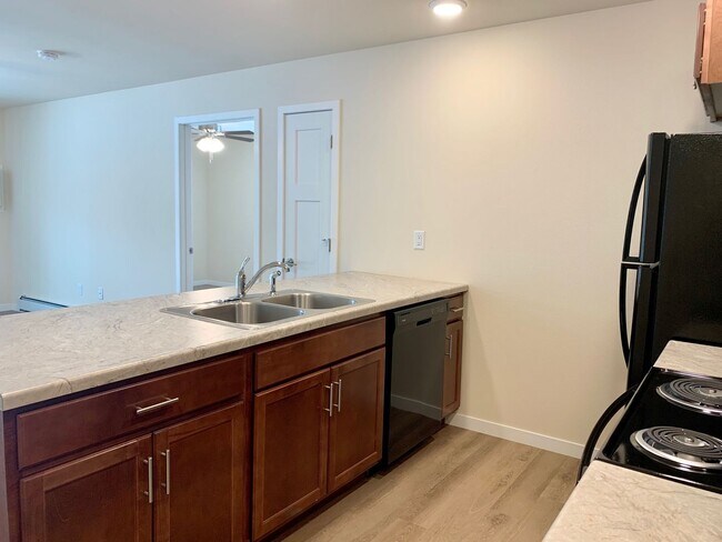 Photo - SCS Oshkosh Apartment Community