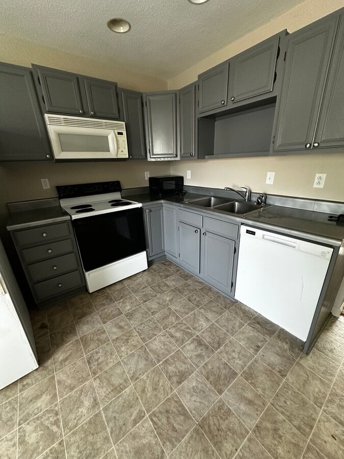 Photo - 5208 Collier Ct Apartment Unit 5208 Collier Ct D