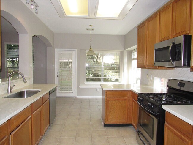 Photo - 3519 Englewood Dr