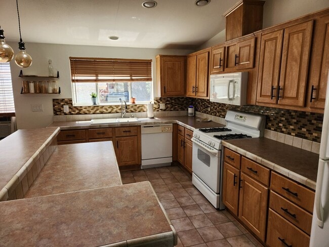 Photo - LEASE TAKEOVER_Move-in ready Home in Railroad Springs