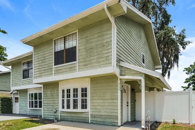 Photo - 515 Beechwood Ave