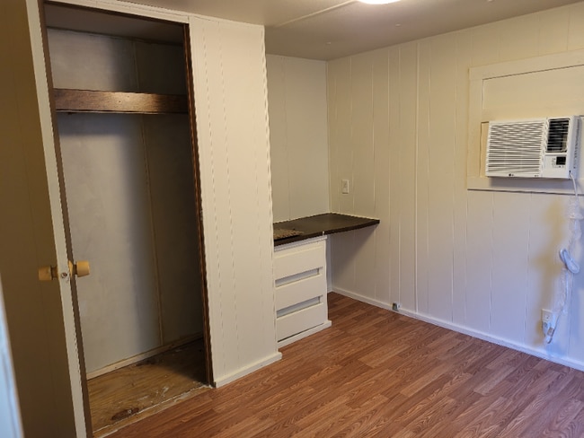 Photo - 159 Notre Dame