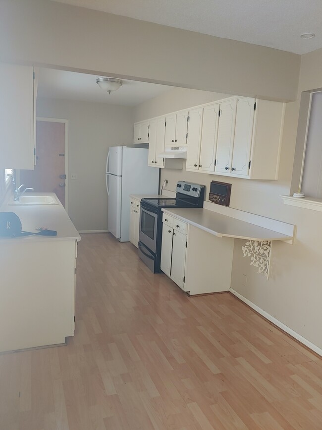 Photo - 3021 Powhattan Pky Unit Lower